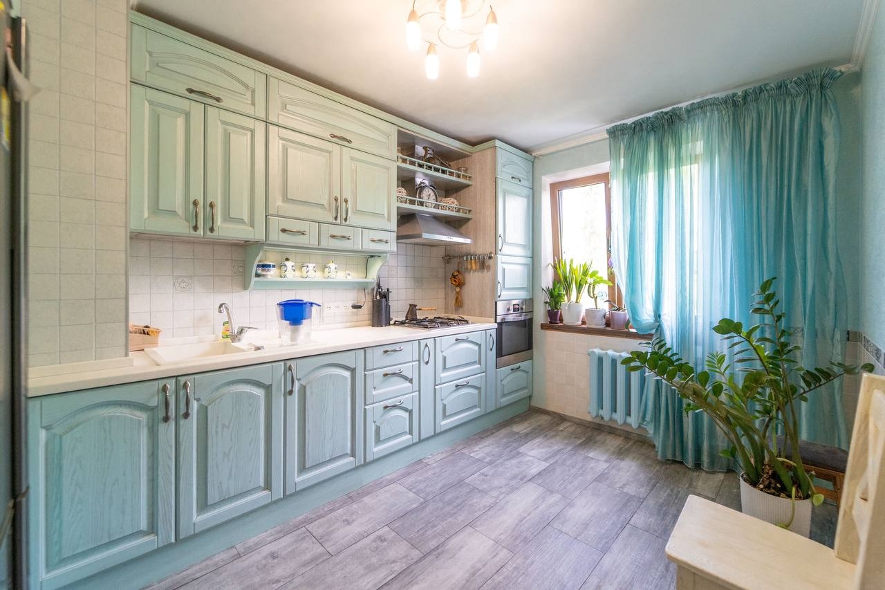 продажа многокомнатной квартиры номер A-174475 в Малиновском районе, фото номер 39